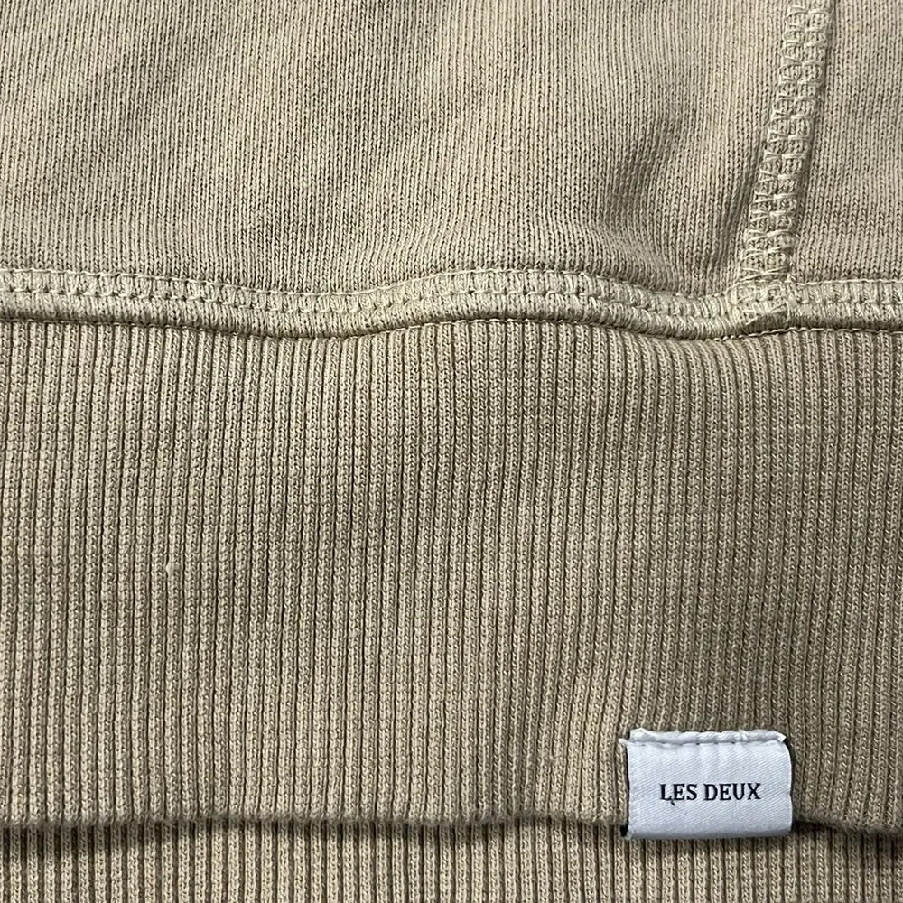 Les Deux Men's Beige round Crewneck Sweater XS Portugal